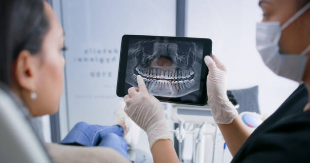 Licensed Wisdom Tooth Removal service in Riverside, MO - Smile Center Dentistry